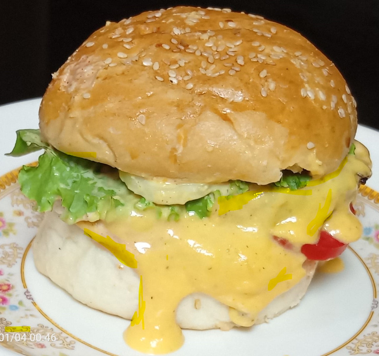 Deira Chicken Cheese Burger